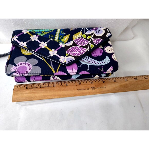 Vera Bradley Grab & Go Wristlet Floral Nightingale Envelope Wallet Magnetic 8" - Picture 3 of 6